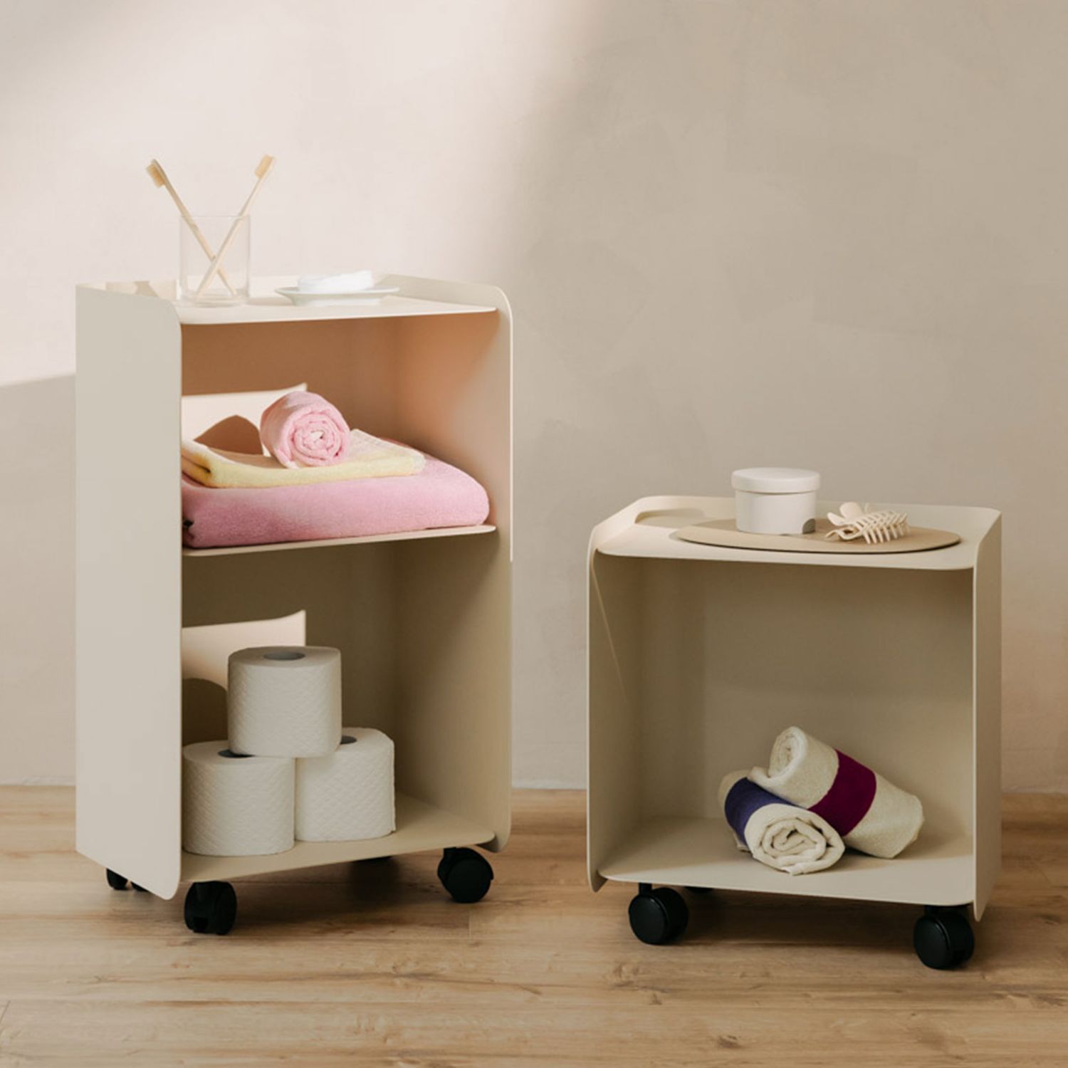 Metallbude - Juno Rollcontainer Größe S mango lassi