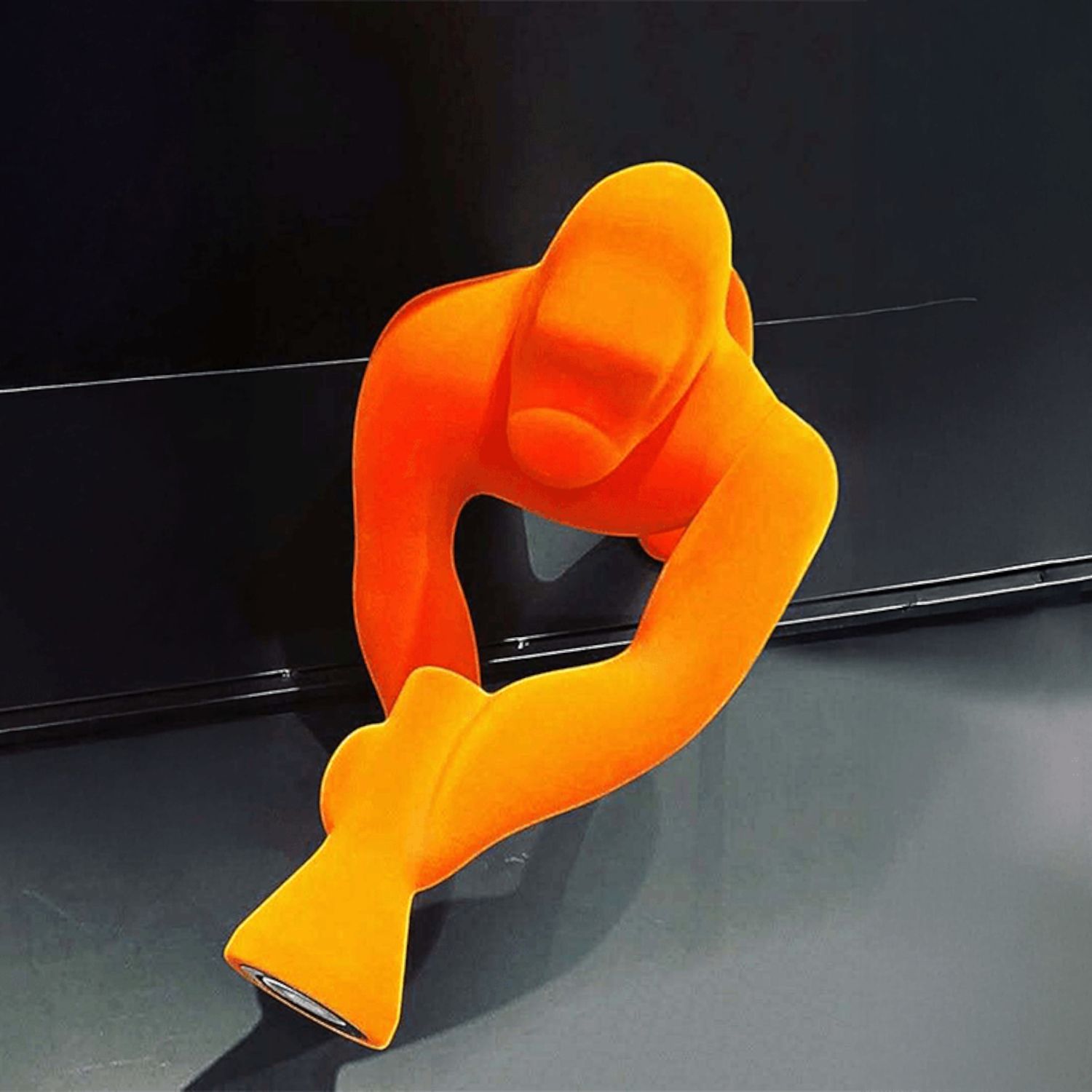 Qeeboo - Kong XS Velvet Finish Tischleuchte orange