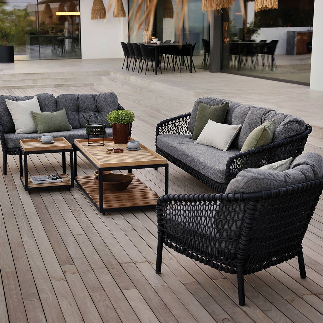 cane line ocean 2 sitzer sofa terrasse dark grey ambiente 89361