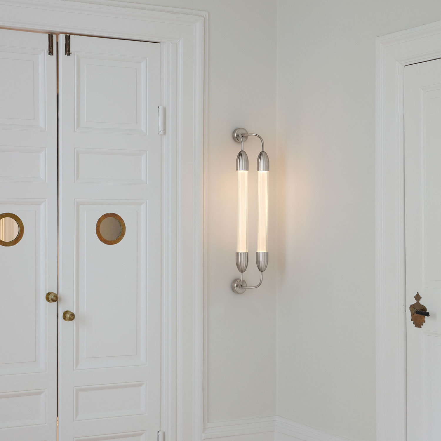 UMAGE - Lemon Squeeze Wandlampe single long messing