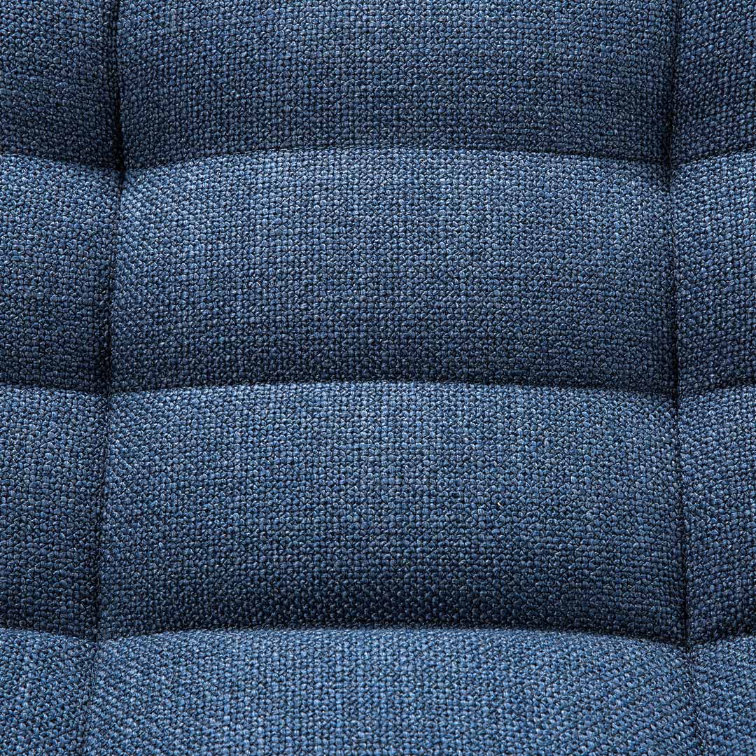 ethnicraft n701 sofa blau einsitzer close up lehne 84033