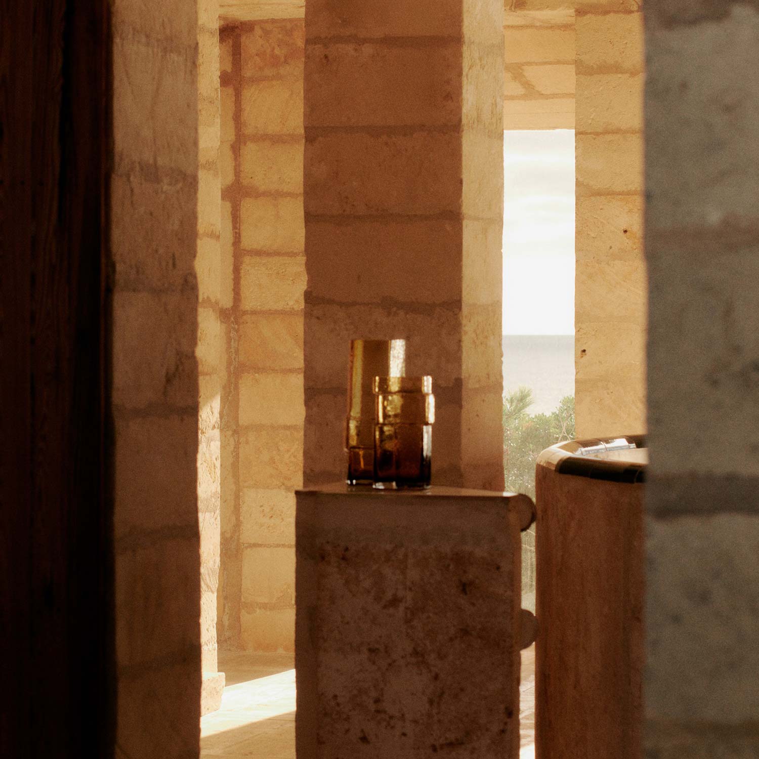 Ferm Living - Muro Vase S recycled amber