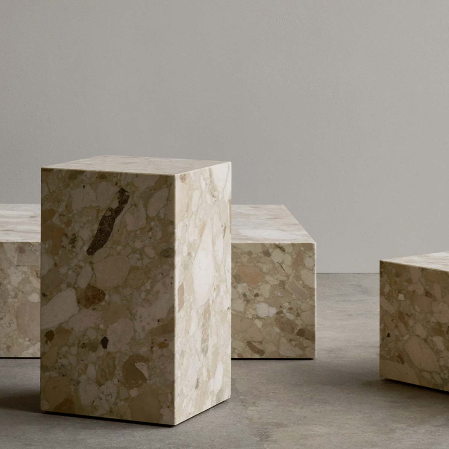 Audo - Plinth Podium cube braun