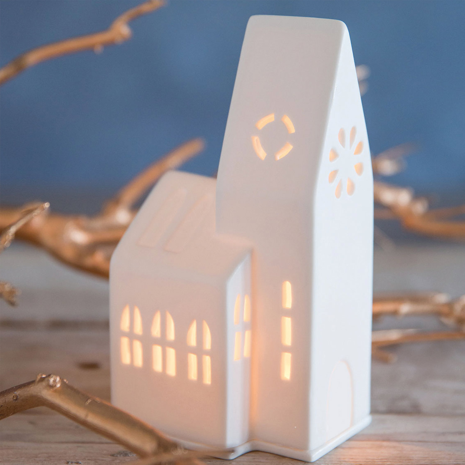raeder lichthaus kleine kirche seitlich ambiente 87531